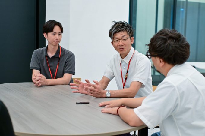 打合せの様子。クリックで拡大表示。